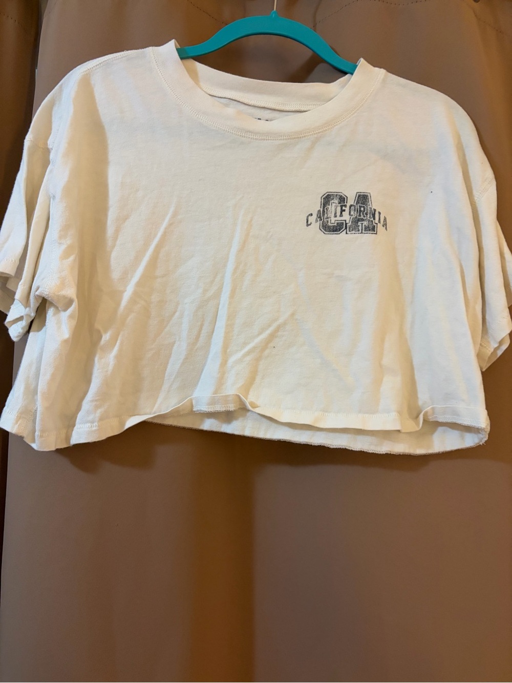 Aeropostale White Crop Boyfriend Tee| size medium
